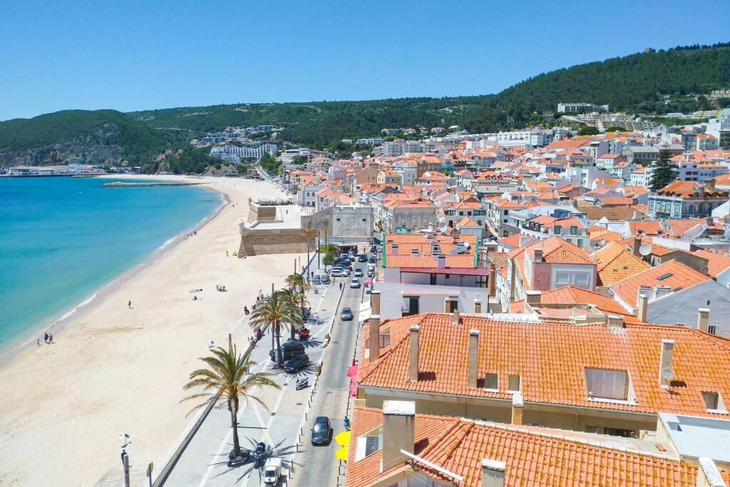 Estudio Vista Mar Com A/C E Acesso Privado A Praia Apartment Sesimbra Bagian luar foto